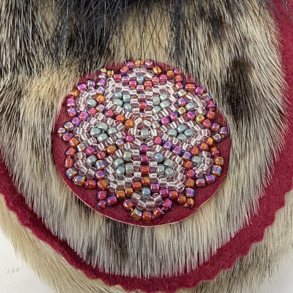 Native Alaskan Moccasins Slippers - Real Fur, Hand Stitched Bead Work - Sz 6.5-7 - Picture 5 of 5